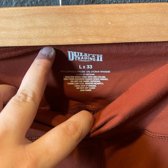 Duluth Trading Co Rust Leggings - Picture 2 of 4